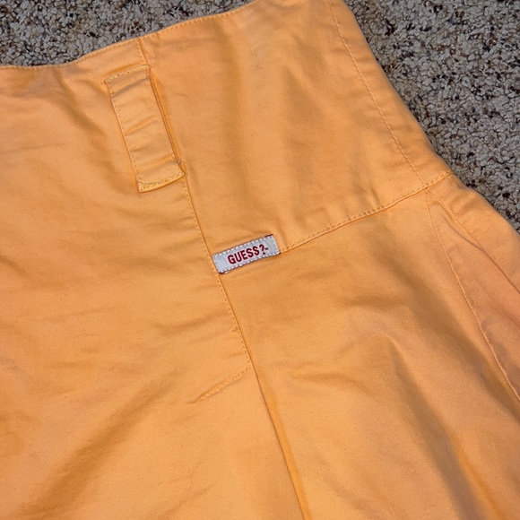 Vintage 2000’s bright peach Guess skirt! 🍑 - Picture 6 of 6